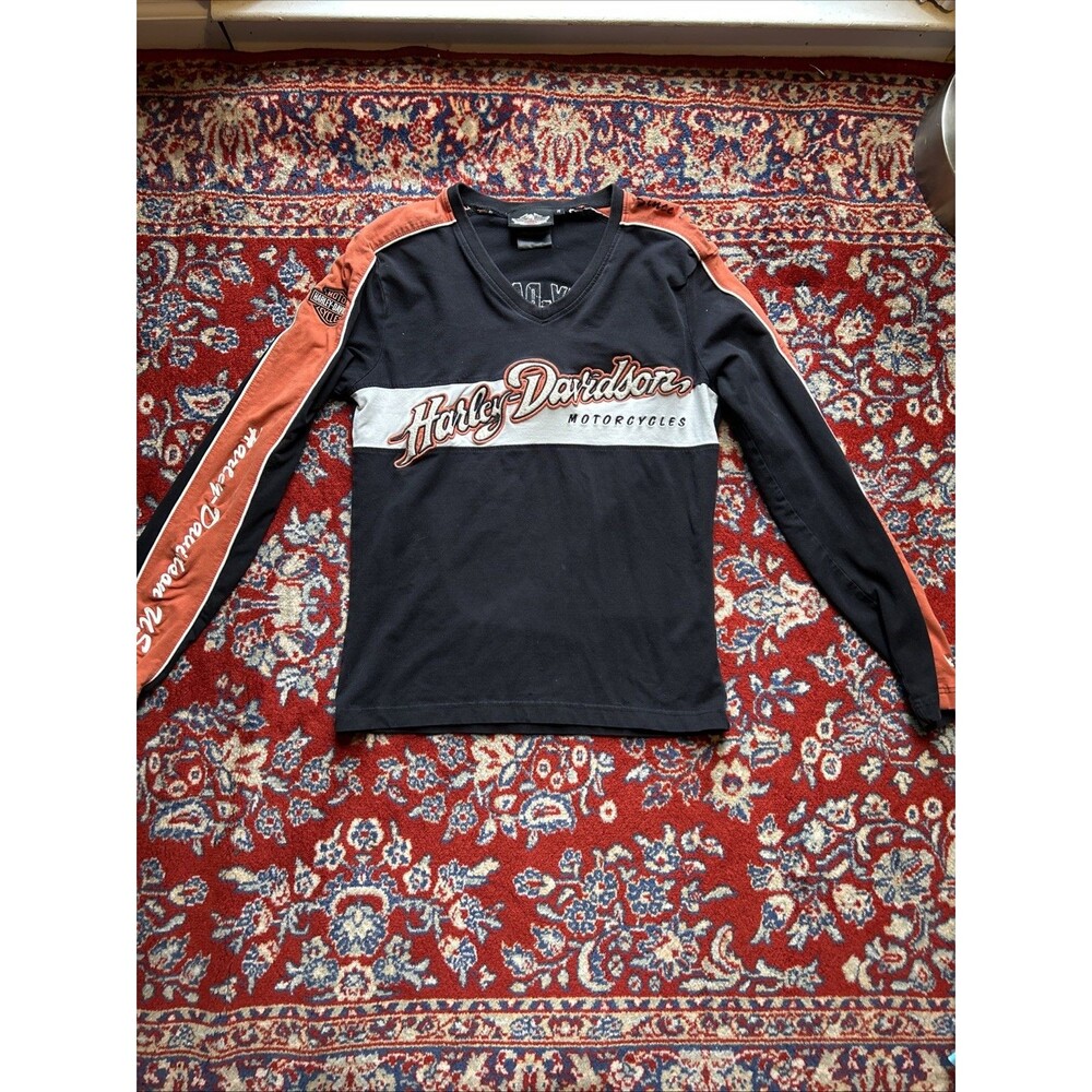 Ladies Harley Davidson Size Medium V Neck Long Sleeve Raised Letters Shirt